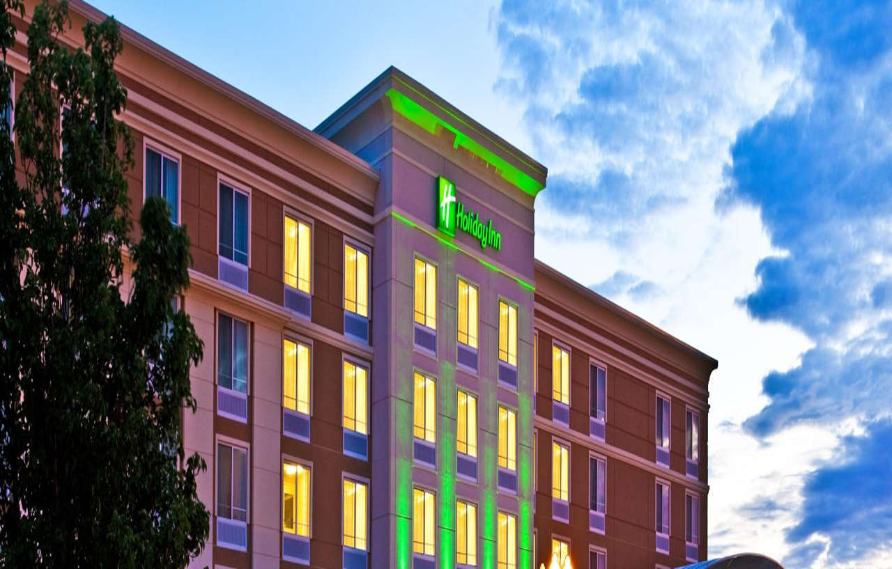 Отель Doubletree By Hilton Chicago Midway Airport, Il Bedford Park Экстерьер фото